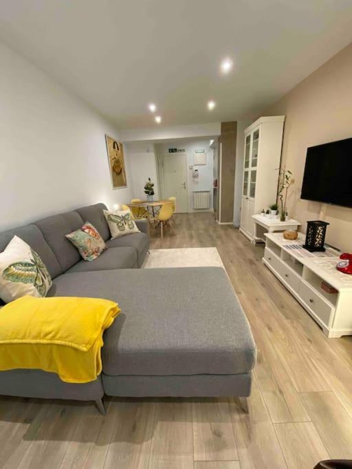 Apartamento A 100Metros De La Playa De San Lorenzo 希洪 外观 照片