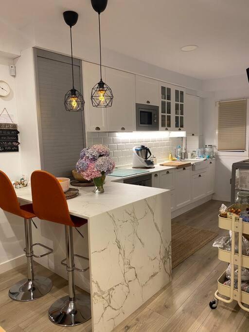 Apartamento A 100Metros De La Playa De San Lorenzo 希洪 外观 照片
