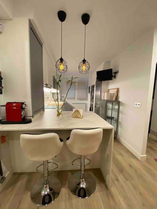 Apartamento A 100Metros De La Playa De San Lorenzo 希洪 外观 照片