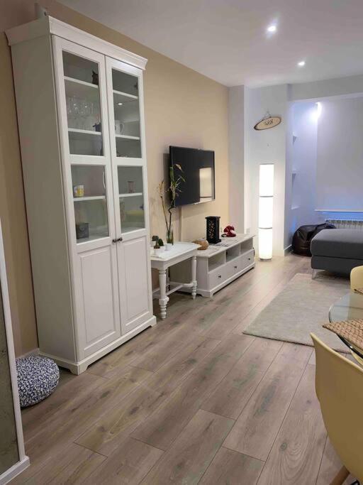 Apartamento A 100Metros De La Playa De San Lorenzo 希洪 外观 照片