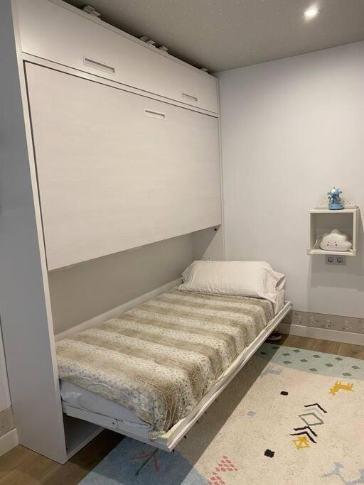 Apartamento A 100Metros De La Playa De San Lorenzo 希洪 外观 照片