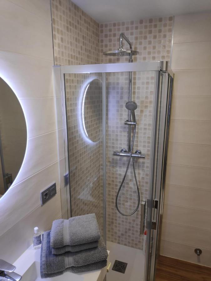 Apartamento A 100Metros De La Playa De San Lorenzo 希洪 外观 照片